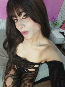 Mia_Tailor_Bms Public Pic 9