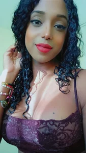 Xia xxx de xia_ebonyts  4 photos