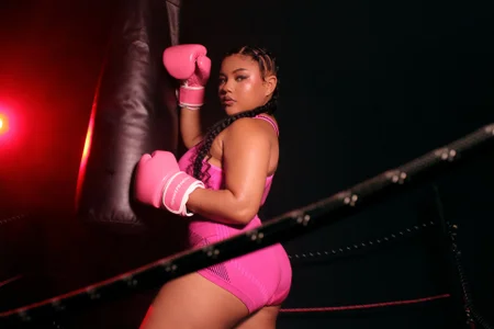 cherry_chelSweet… but not that innocent 🥊🥵❤️图片 4