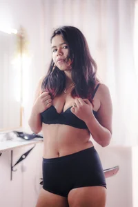 SabinaMerchetti me in the mirror Foto 3