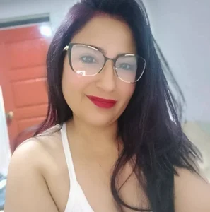 alma_alvares tell me what you like and I'm BBW slika 3