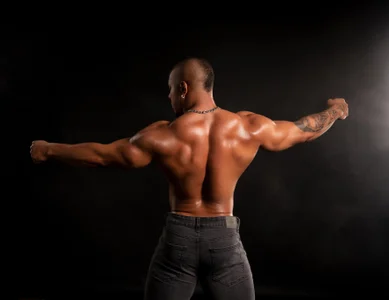 Travis_lenox_のPublicの 3枚の写真