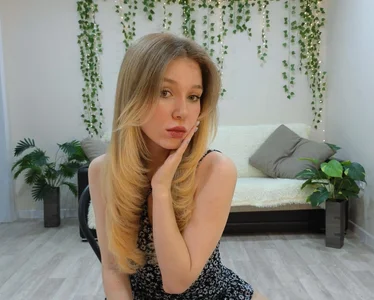 viviaaany Public Pic 5