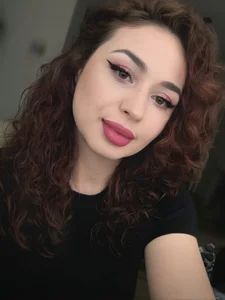 ela_fxJustMe图片