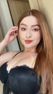 Lea_Joness Public Immagine  4