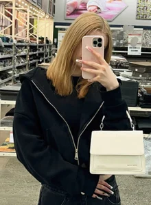 SonjaMonje walk Immagine  2