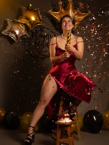 Bday!!🥳🍾 od sophia_dumont  5 snímek