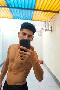 Leon Insaned de Le0000n  Imagens