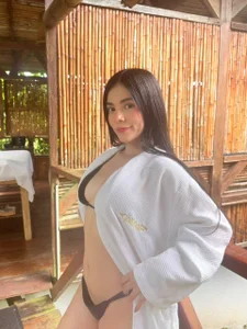 KataJenner spa day Poză 2