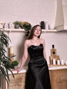 Ann_moon__のI could lose consciousness from your touch 🥰😈💋の 6枚の写真