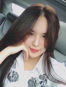 Mina-Xinh68 Public Pic