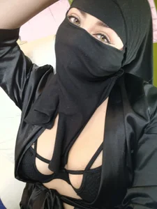 I'm your naughty kitten de zahra_Jalid  Imagens