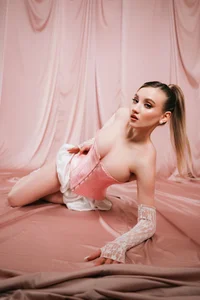 Pink Corset Dreams de StacyEvances  photos