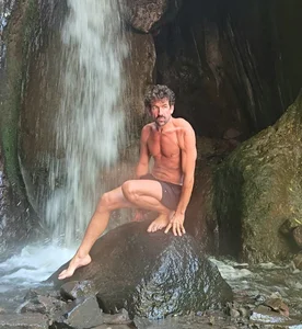 sinful_silvio Public صورة واحدة|sinful_silvio Public صورتان|sinful_silvio Public  4 صور|sinful_silvio Public  4 صورة