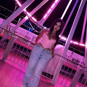 💗🎡🎢✨ de Cloe_Hill1  2 photos