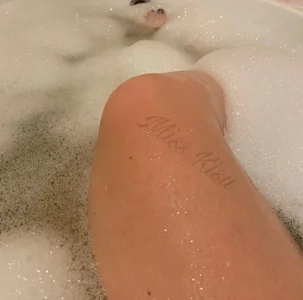 MissKisu Public Pic 7