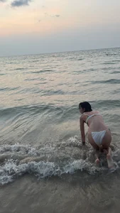 kikidoll sea sun sand Pic 3