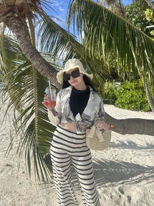 🩵 de VickyGrace  4 Imagens