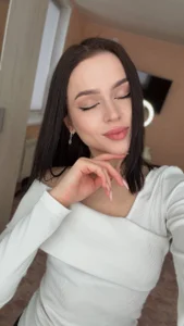 ElgaBlumer New photo Pic 8