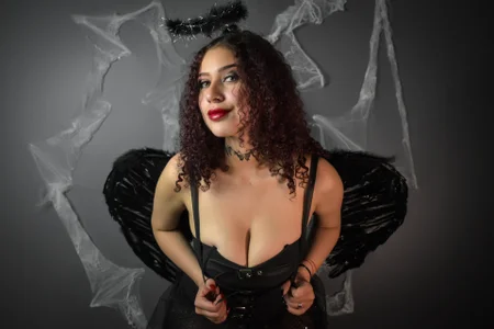 ValeryRossell Fallen Angel Immagine  3