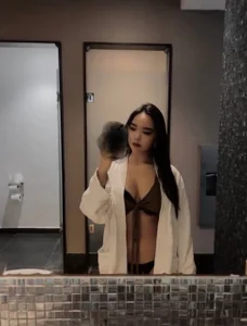 LilBloom Public Pic