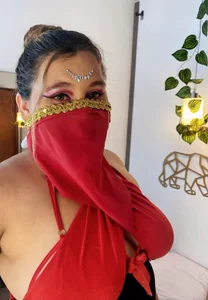 SalmaZamann passion red Pic 4