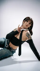 AlexandraBloom Dark Elegance รูป  3