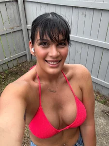 ravishingrachel13 Public Pic 5