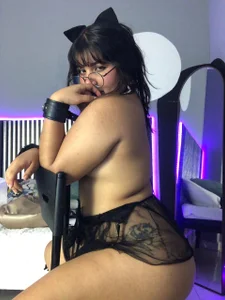 Zara_Snow kullanıcısının your pretty little cat😼🖤 albümü -  fotoğraf