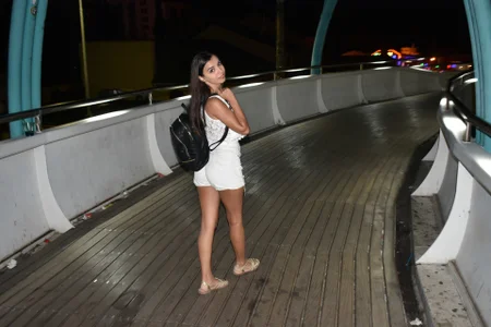 juliahayessxx juliahayes in holiday Pic 5