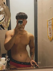 cloudyunderwearのPublicの 4枚の写真