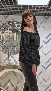 Cutie_orgasm kullanıcısının In black leather pants and a black blouse albümü -  9 fotoğraf