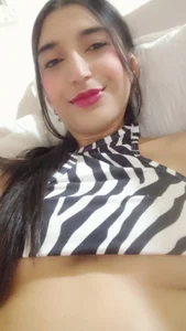Milaspetite A beautiful very hot girl 🔥😈 Hình 2