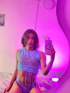 imgerver Tell me that I'm your favorite Foto 3