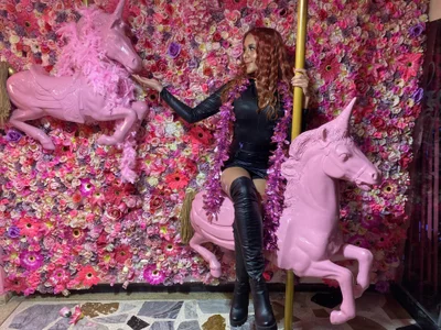 AlanaLexx_ Day pink Pic 3