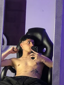 Mateo_Mitchell Know me 🥴 Billede 5