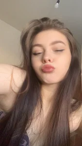 EmmyEdinx Public Pic