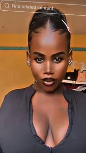 KissMeCurvyMbatha Public Pic