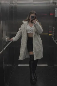 Public od LullyFox  2 snímek