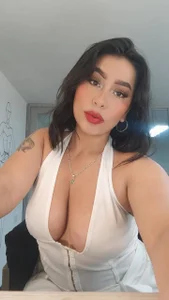 Carolina_Arias Public Pic 2