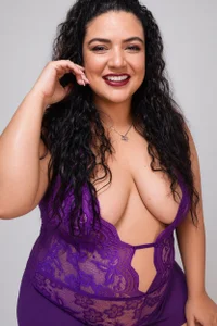 bbw horny🥵🔥 od molly_sweetee  6 snímek