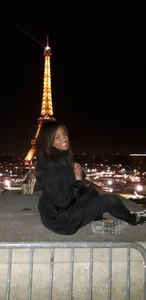 tiffany-smith Public รูป  6