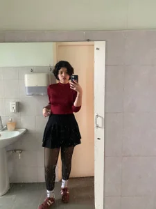 MariaHadsonPublic图片 2