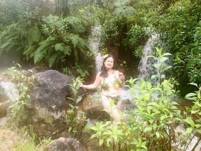 CrystallGomes hot Pic