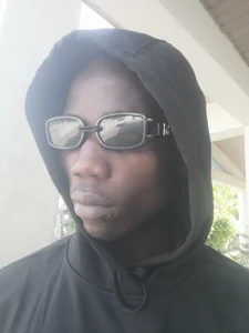 Adon11 Public Billede