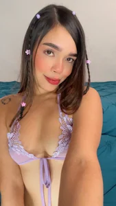 Celeste3 🍇 Foto 2