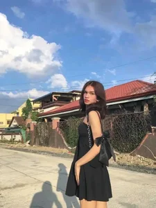 GoddessHugeCock goddess"s album Immagine  3