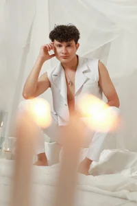 My photos from August de Nathan_Bluee  2 Imagens