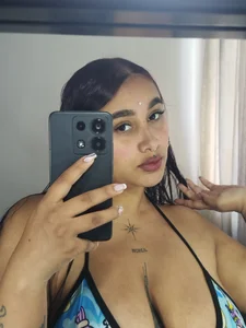Mia_skyy18 Eyy✨ slika 2