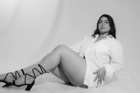Mia_roussee_'s a little naughty for you 😏 Sex Photo 2